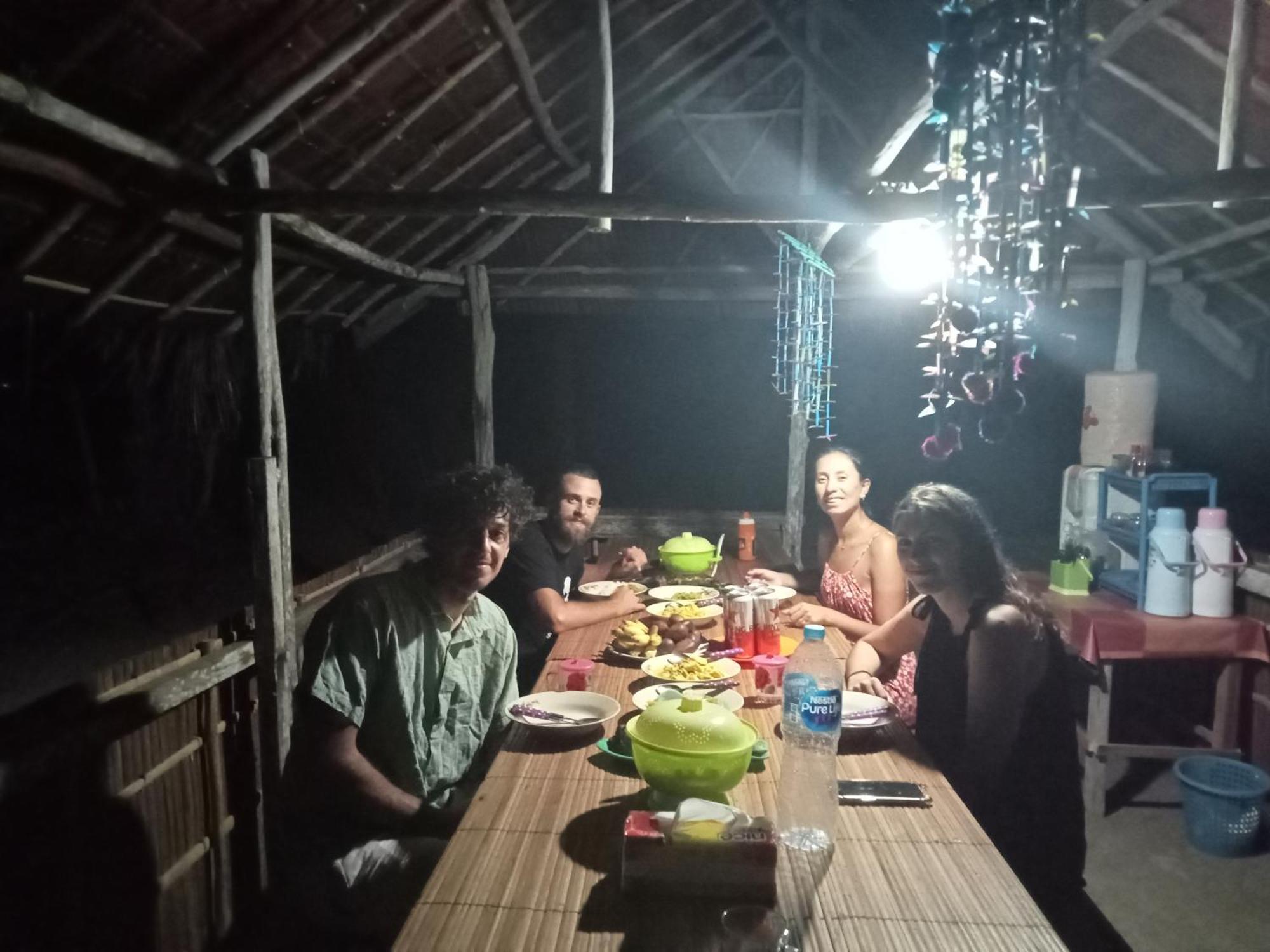 Ransiwor Homestay Kri Exterior photo