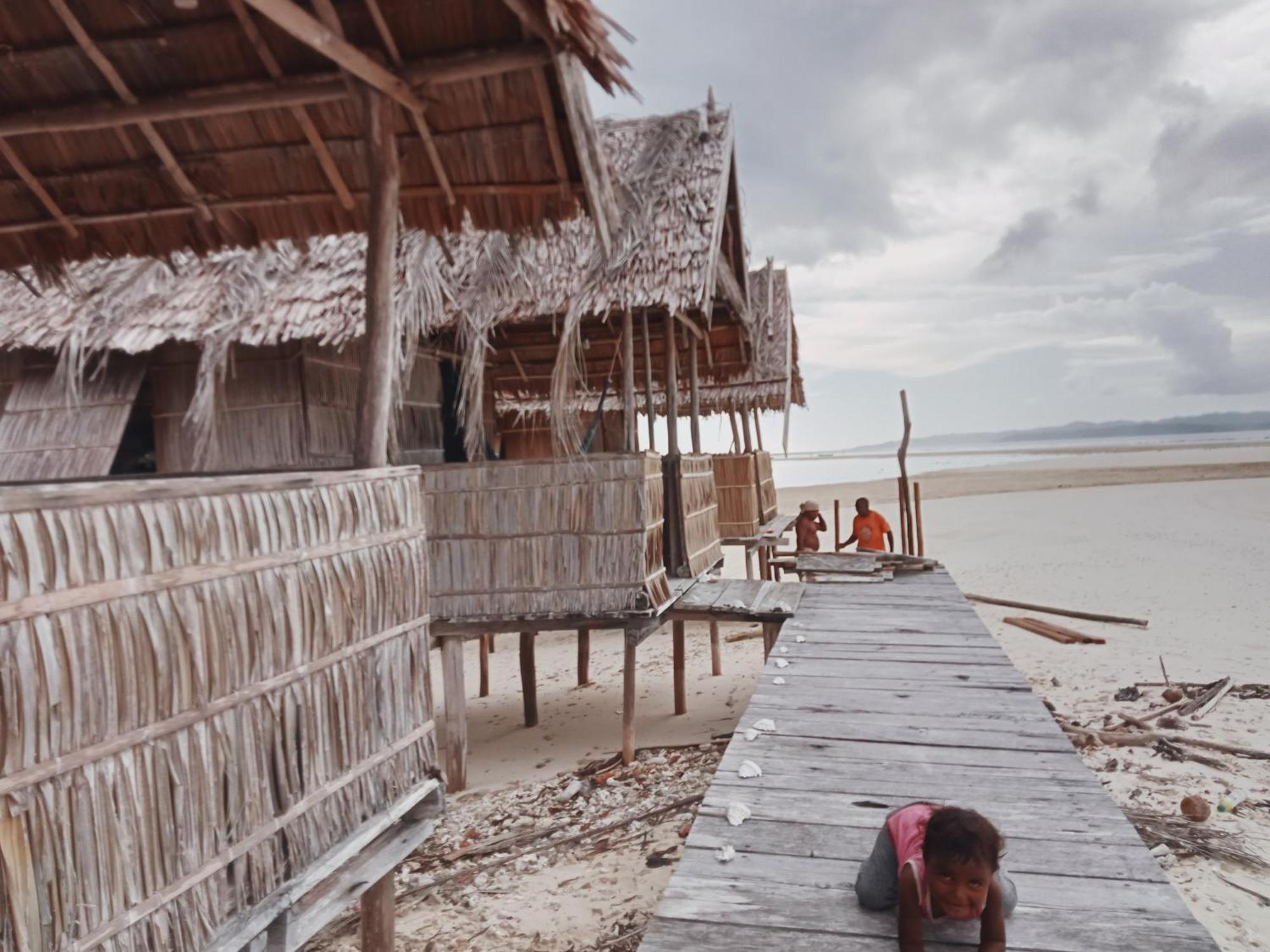 Ransiwor Homestay Kri Exterior photo